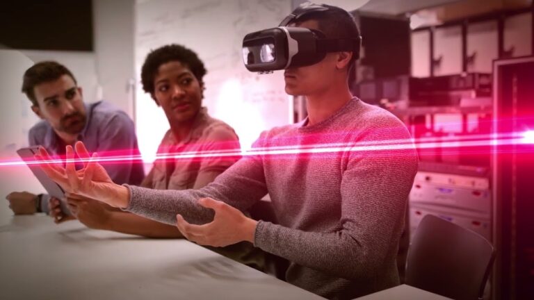 EPLAN GmbH & Co. KG EPLAN GmbH & Co. KG