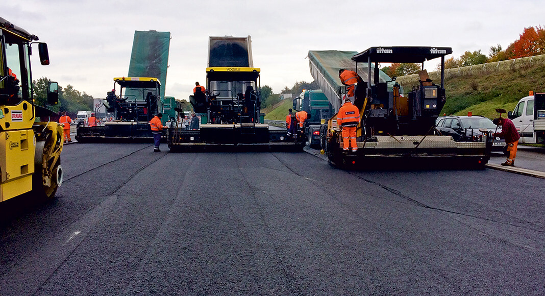 Die Baustelle zeigt die A6, auf der Alexandra Hollatz zurzeit arbeitet. Foto: Strabag