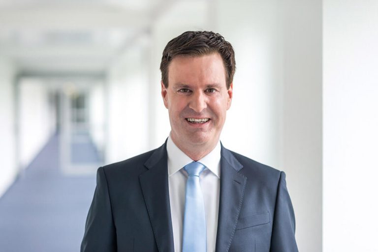 Interview mit Guido Hoesch Digitalisierung und Pharma 4.0