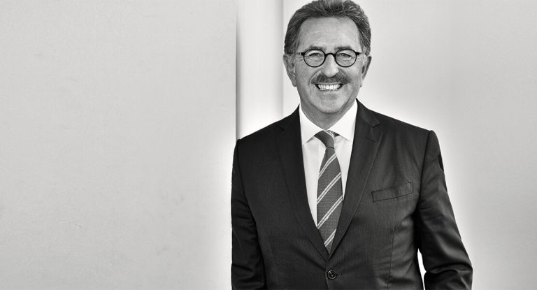 Branchenkenner Josef Sanktjohanser im Interview