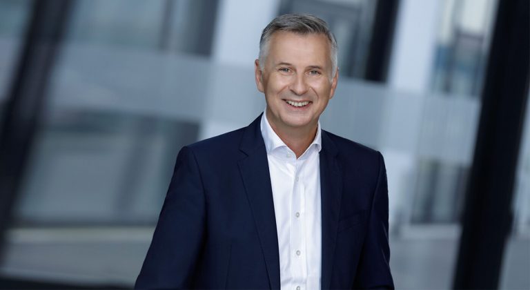 Der Zukunftsgestalter Prof. Dr. Robert Schmitt im Interview