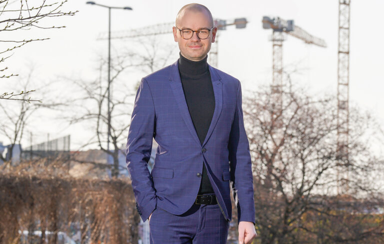 Der Baumeister Tim-Oliver Müller im Interview