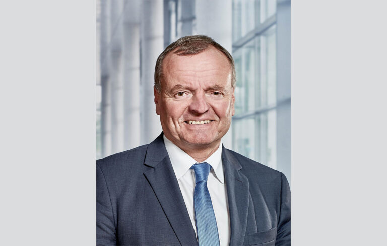 Interview mit Prof. Dr. med. Dr. phil. Manfred Spitzer, Ärztlicher Direktor