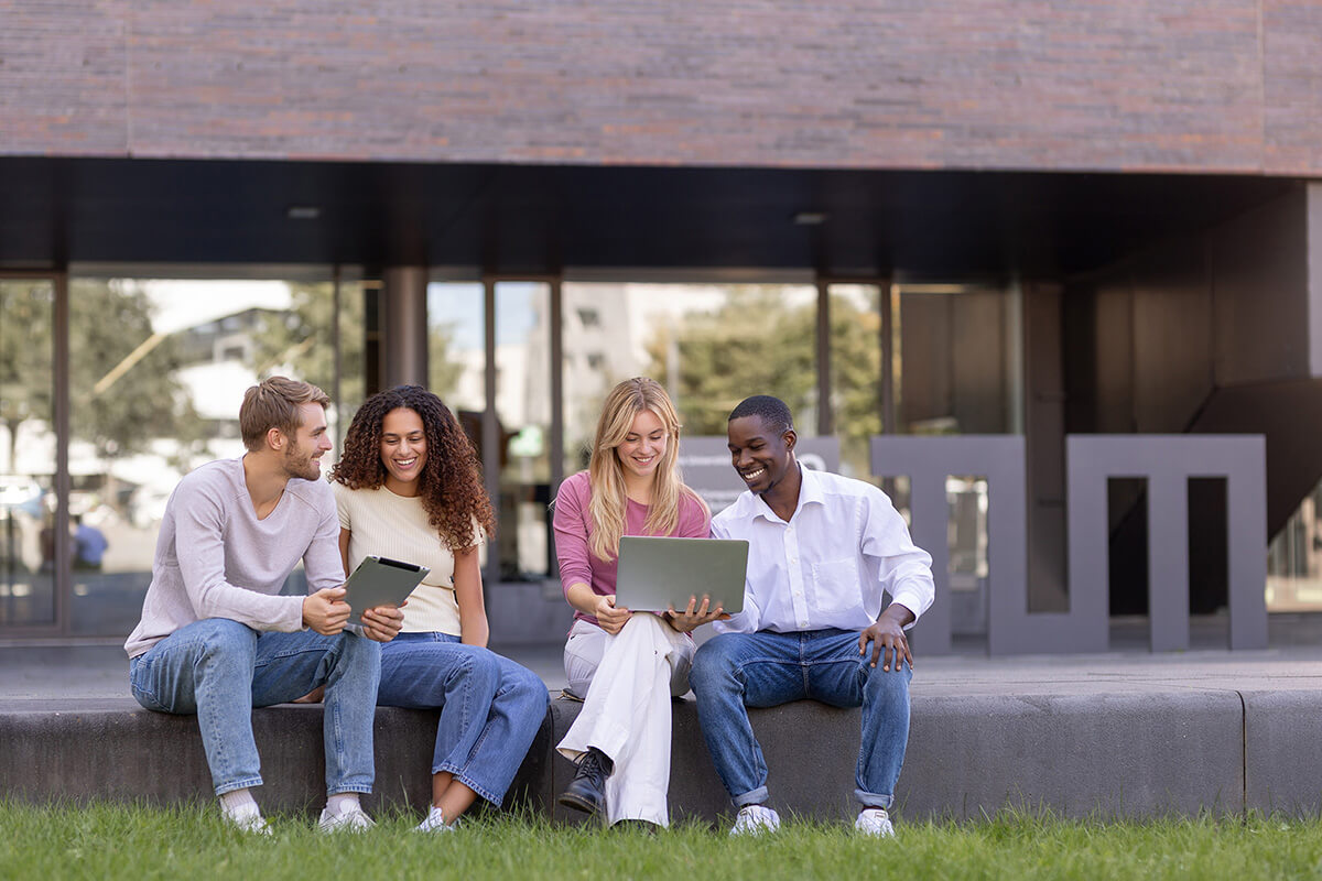 Leben und Lernen an der Technischen Universität München (TUM) am Bildungscampus in Heilbronn.
